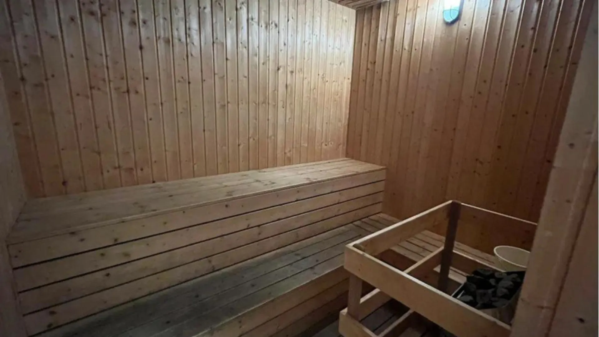 쿠안탄 베세라의 아파트먼트 (66m², 침실 2개, 프라이빗 욕실 2개) 4성급 싱글룸 수영장