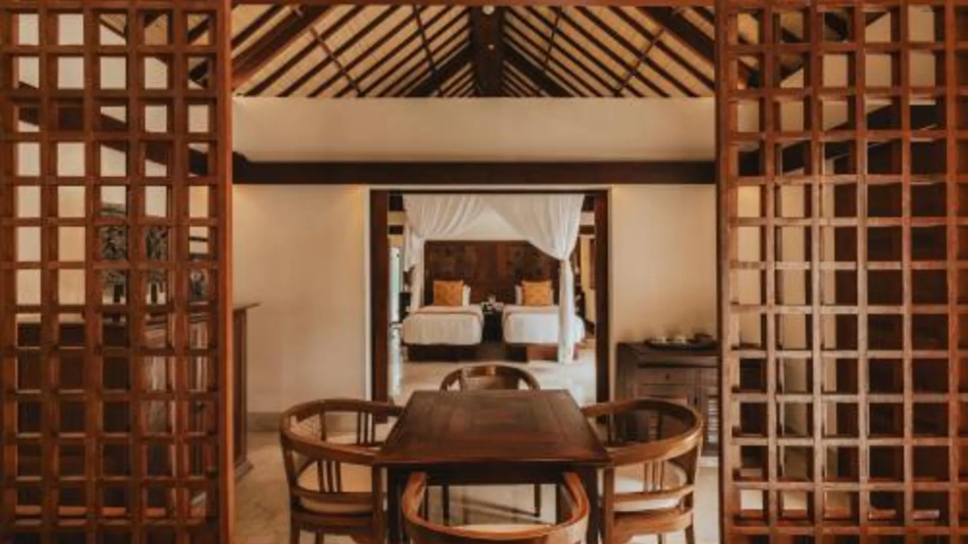 발리 짐바란 푸리 A 벨몬드 호텔 5성급 호텔 수영장