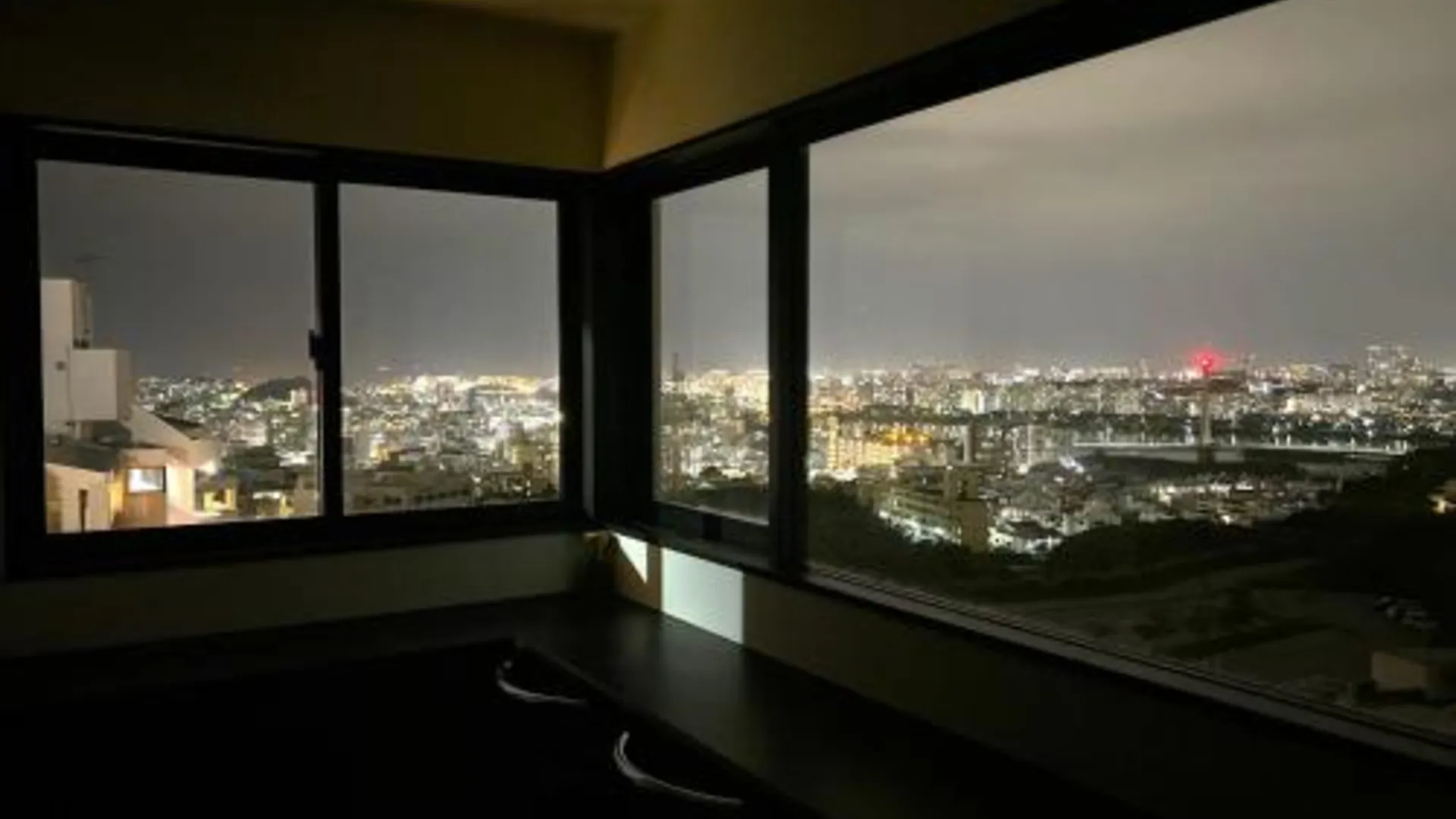 오키나와 본섬 沖縄空手ホテル アイオライト豊見城 4성급 게스트하우스 로비