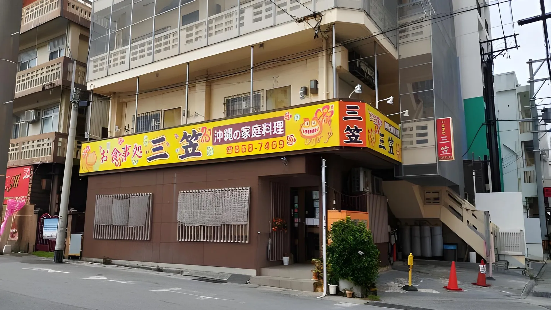 오키나와 본섬 마쓰야마 스테이 3성급 게스트하우스 객실