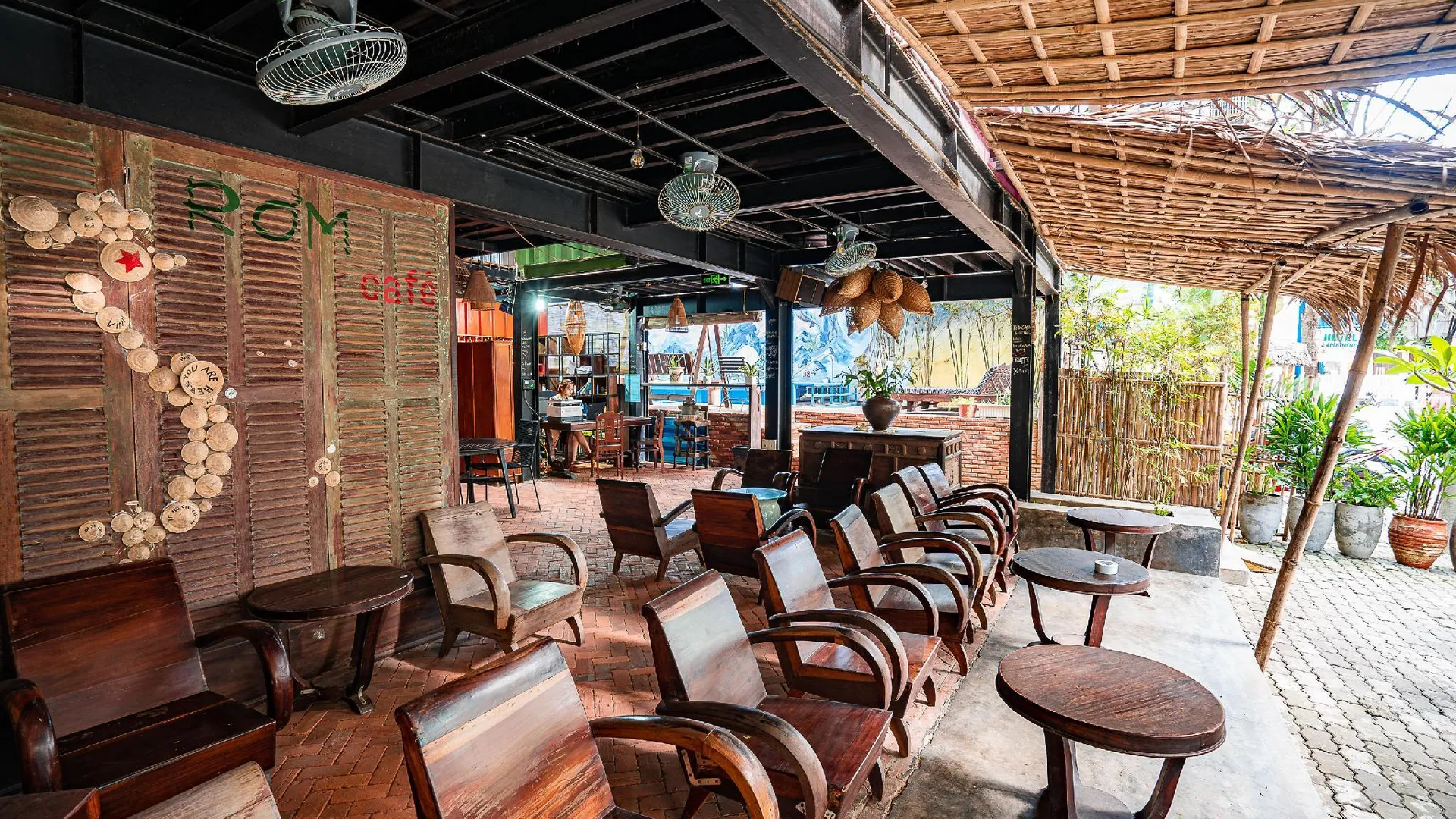 다낭 롬 카사 호스텔 다낭 2성급 호텔 로비