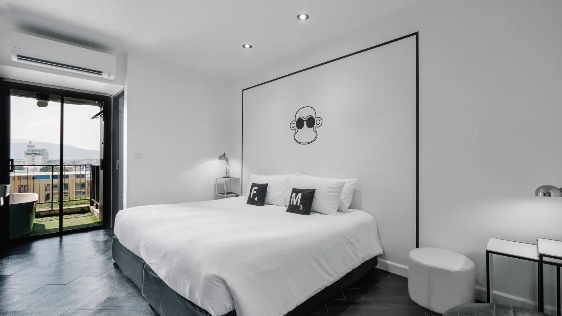 푸켓 블루 몽키 허브 앤 호텔 푸켓 4성급 호텔 스위트룸