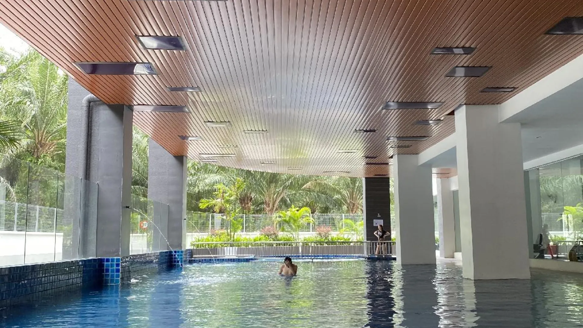 세리 만중 세리 만중의 아파트먼트 (1500m², 침실 3개, 프라이빗 욕실 2개) 1성급 싱글룸 수영장