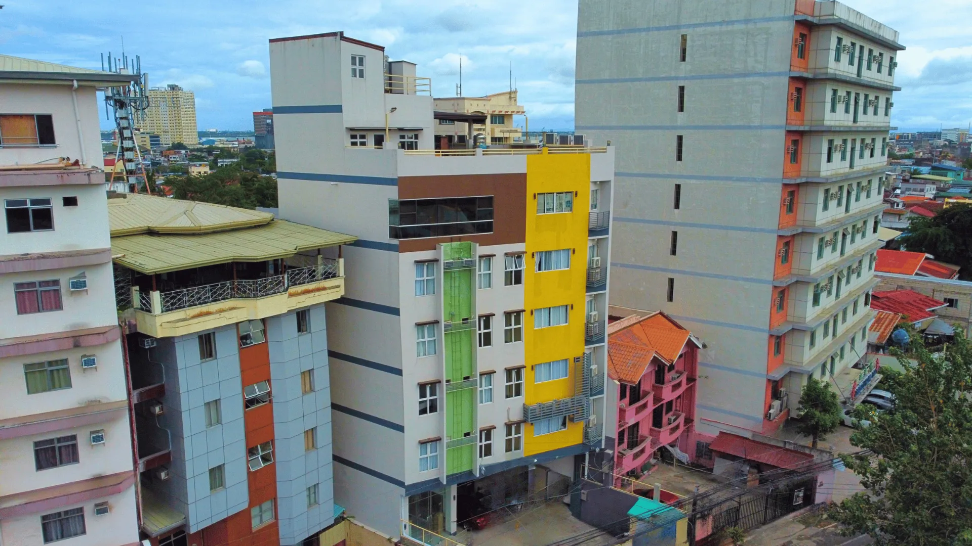 세부 아몬드 스위트 3성급 호텔 객실