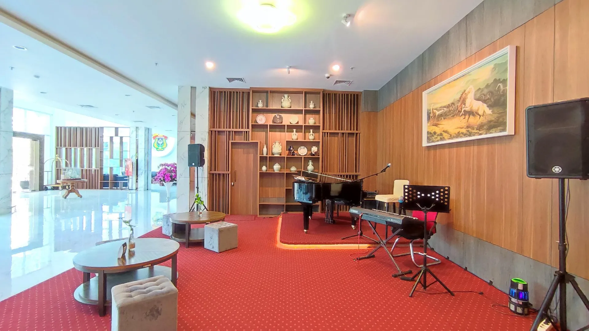 마카사르 UNHAS HOTEL & CONVENTION 4성급 호텔 외관