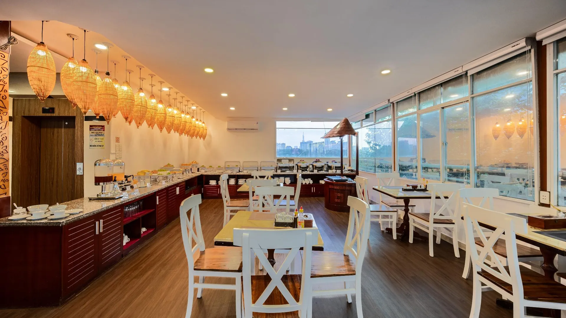 호치민 A25 호텔 - 20 부이 티 쑤언 3성급 호텔 수영장