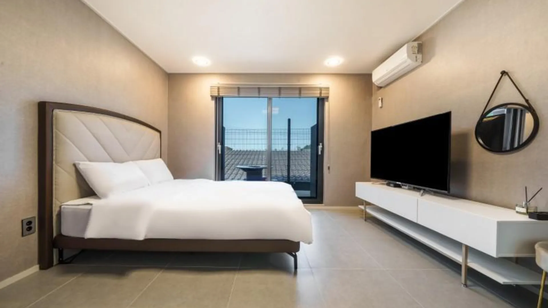 강릉 강릉 라우머펜션 2성급 게스트하우스 스위트룸