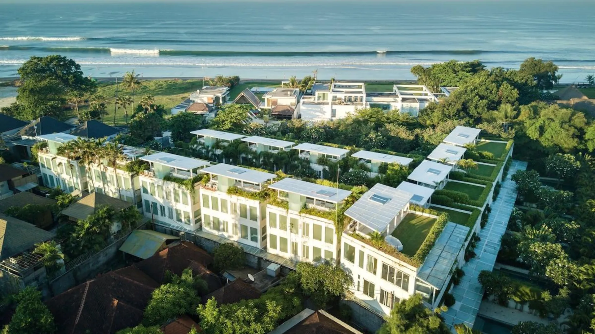 발리 Luxury! 8-Bedroom Private Pool Villa -Beach Access 3성급 게스트하우스 객실