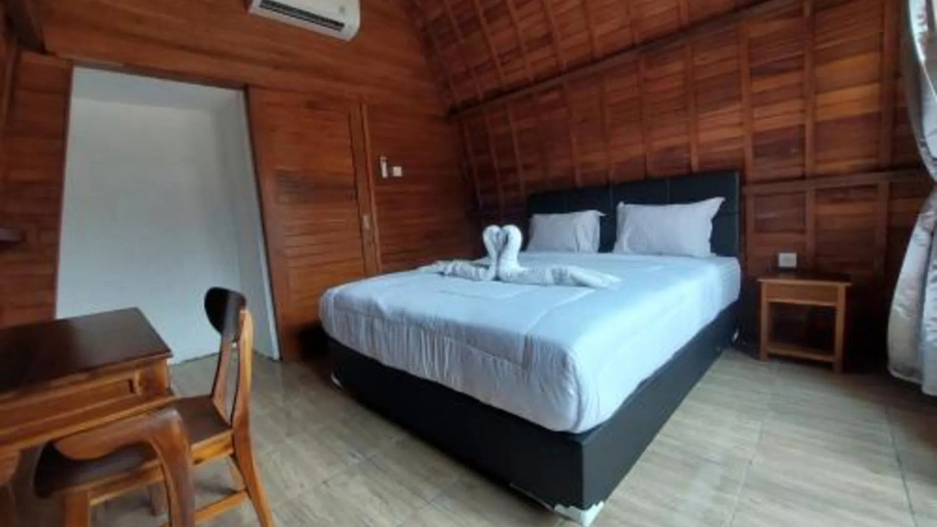 발리 Les Chalets Pecatu 3성급 호텔 레스토랑