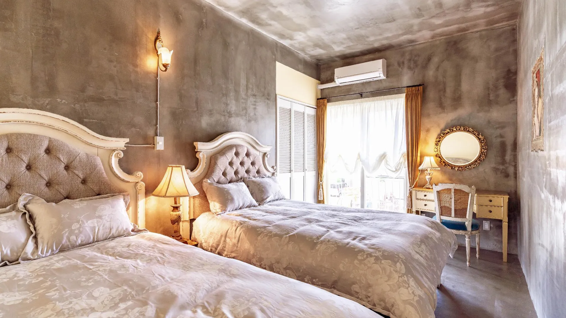 오키나와 본섬 아니베르사리오 비치프론트 풀 앤 BBQ 테라스 포함의 카시베쓰소 5성급 게스트하우스 레스토랑