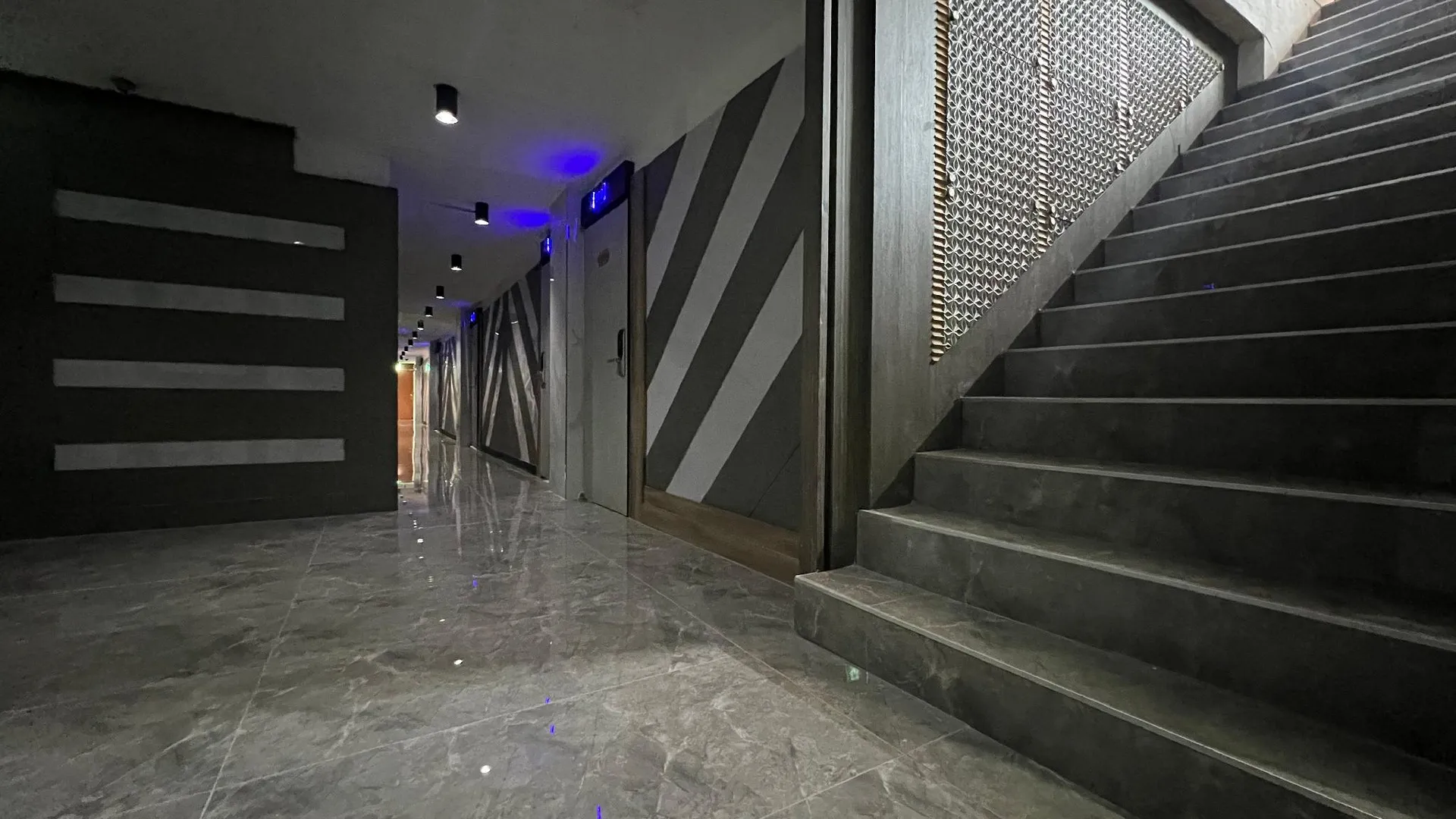 서울 답십리 쌍마 3성급 호텔 로비