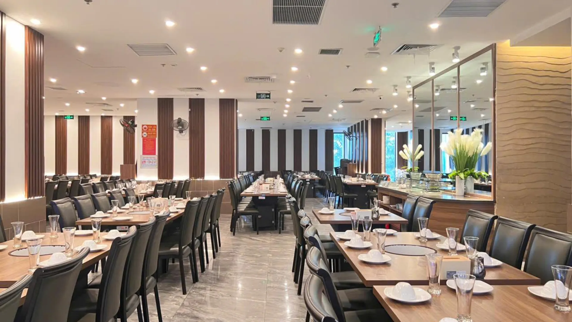 하노이 빈홈스 스카이레이크 미딘 하노이 랜드마크 72 근처 5성급 게스트하우스 레스토랑