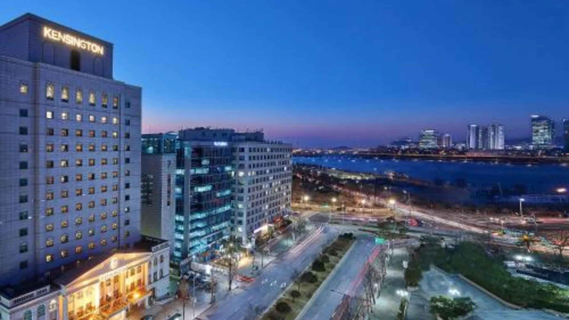 서울 켄싱턴호텔 여의도 4성급 호텔 로비