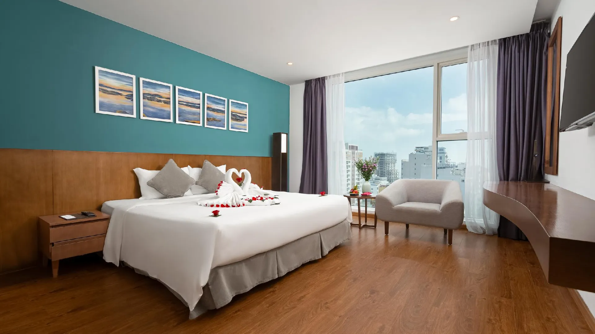 다낭 로얄 로터스 호텔 다낭 4성급 호텔 스위트룸