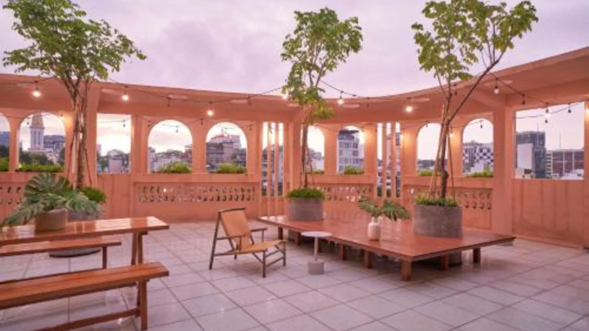 호치민 익스프레스 바이 M 빌리지 팜 응우 라오 3성급 호텔 전망