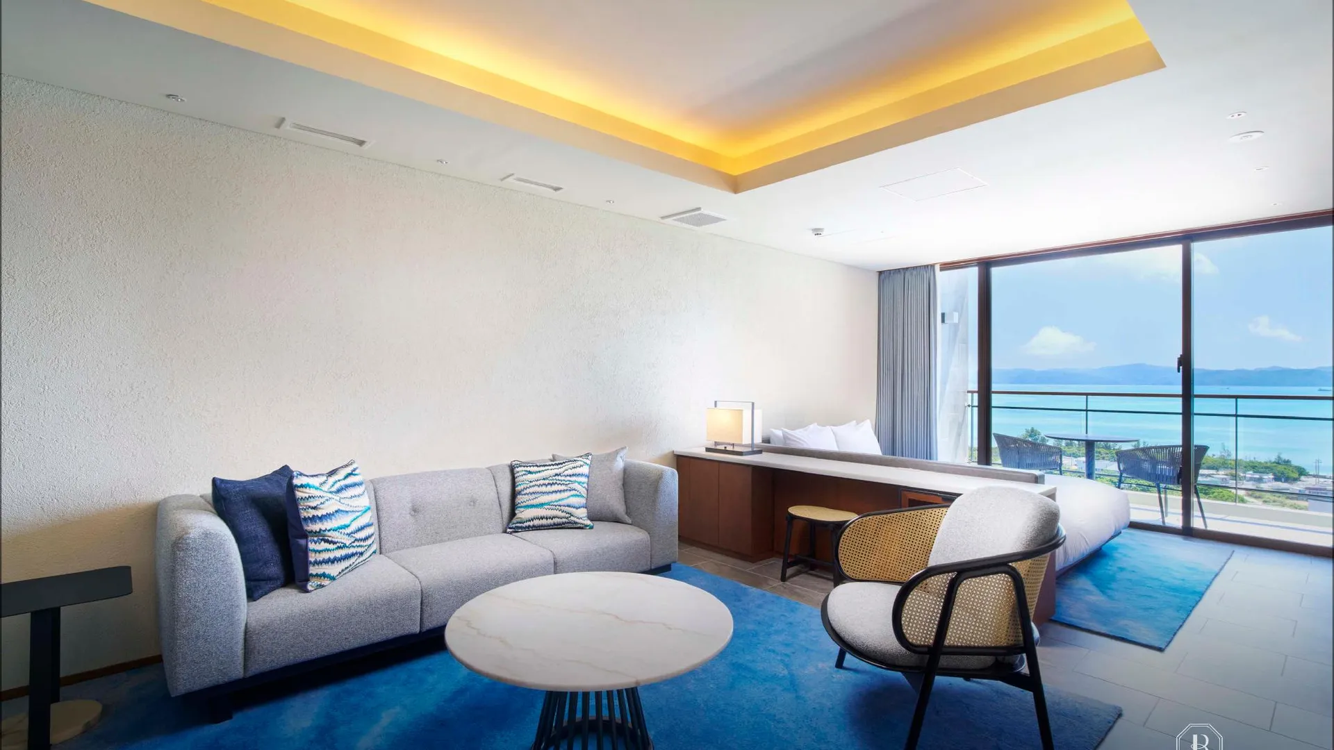 오키나와 본섬 바톤 스위트 오키나와 코우리지마 5성급 호텔 스위트룸