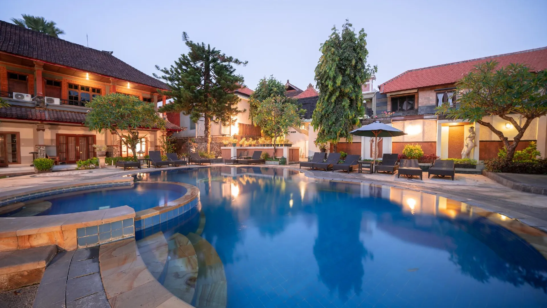 발리 벤데사 어코모데이션 3성급 호텔 객실