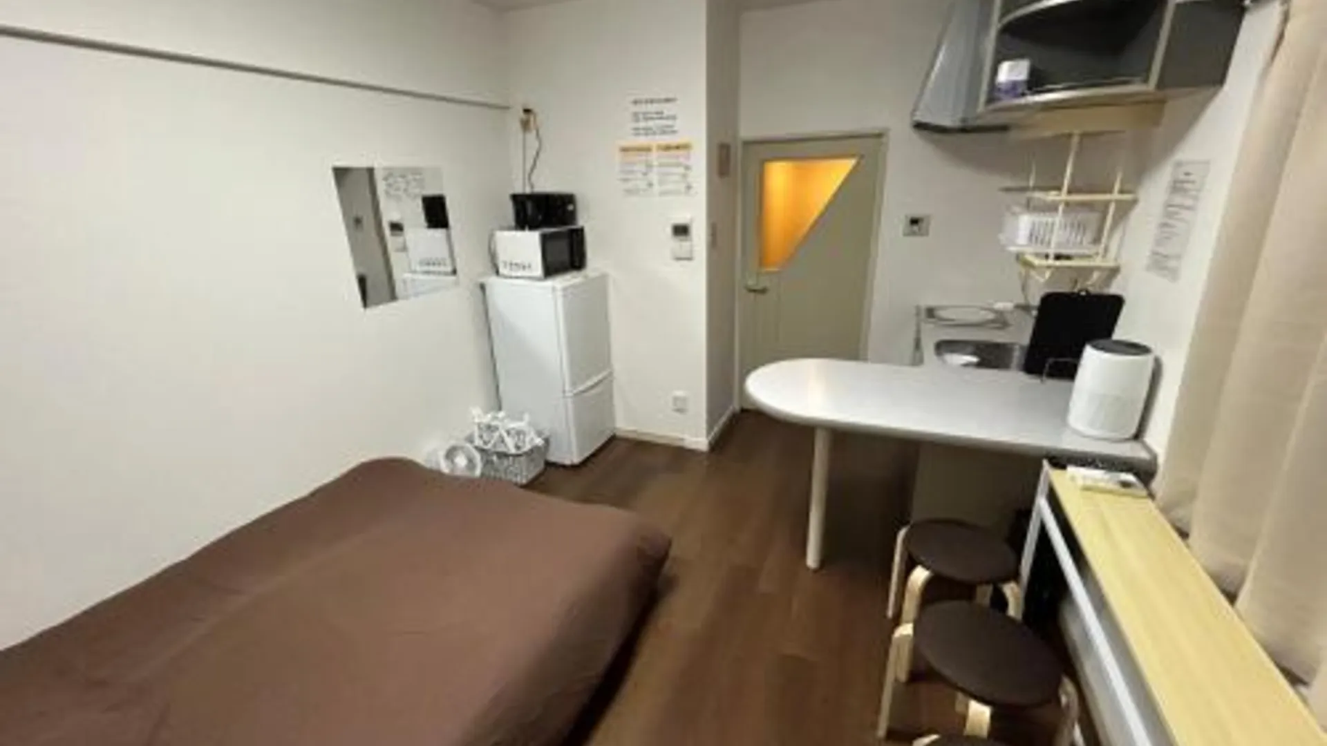 후쿠오카 후쿠오카의 아파트먼트 (24m², 침실 1개, 프라이빗 욕실 1개) 2성급 게스트하우스 스위트룸