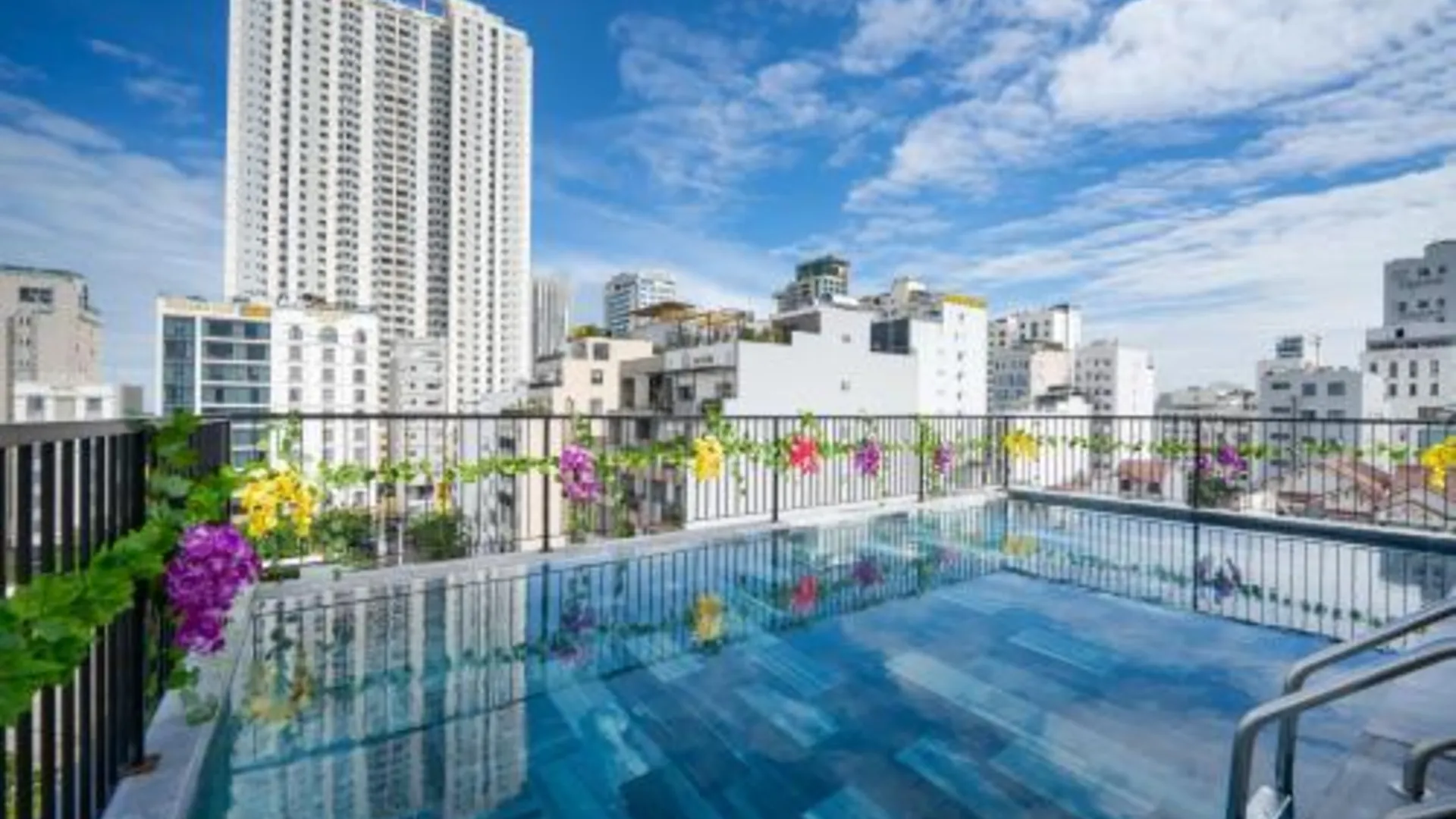 다낭 사마타 아파트먼트 앤 호텔 4성급 호텔 객실