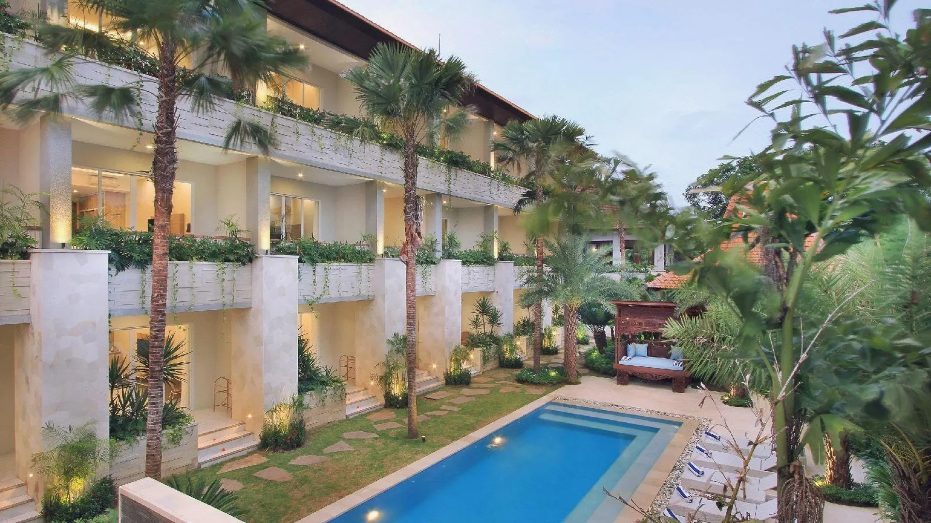 발리 타파 테피 칼리 창구 바이 프라마나 4성급 호텔 스위트룸