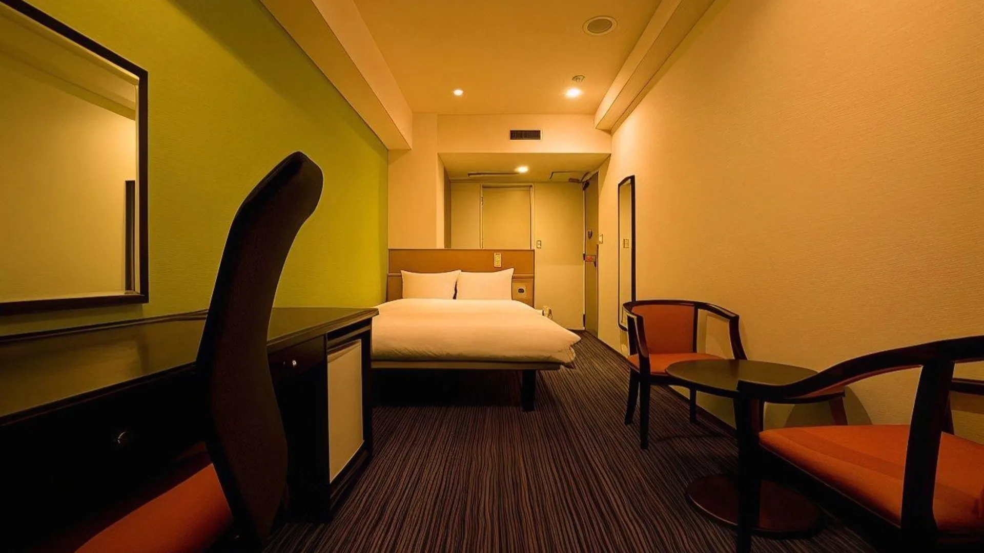 후쿠오카 더 b  하카타 3성급 호텔 스위트룸