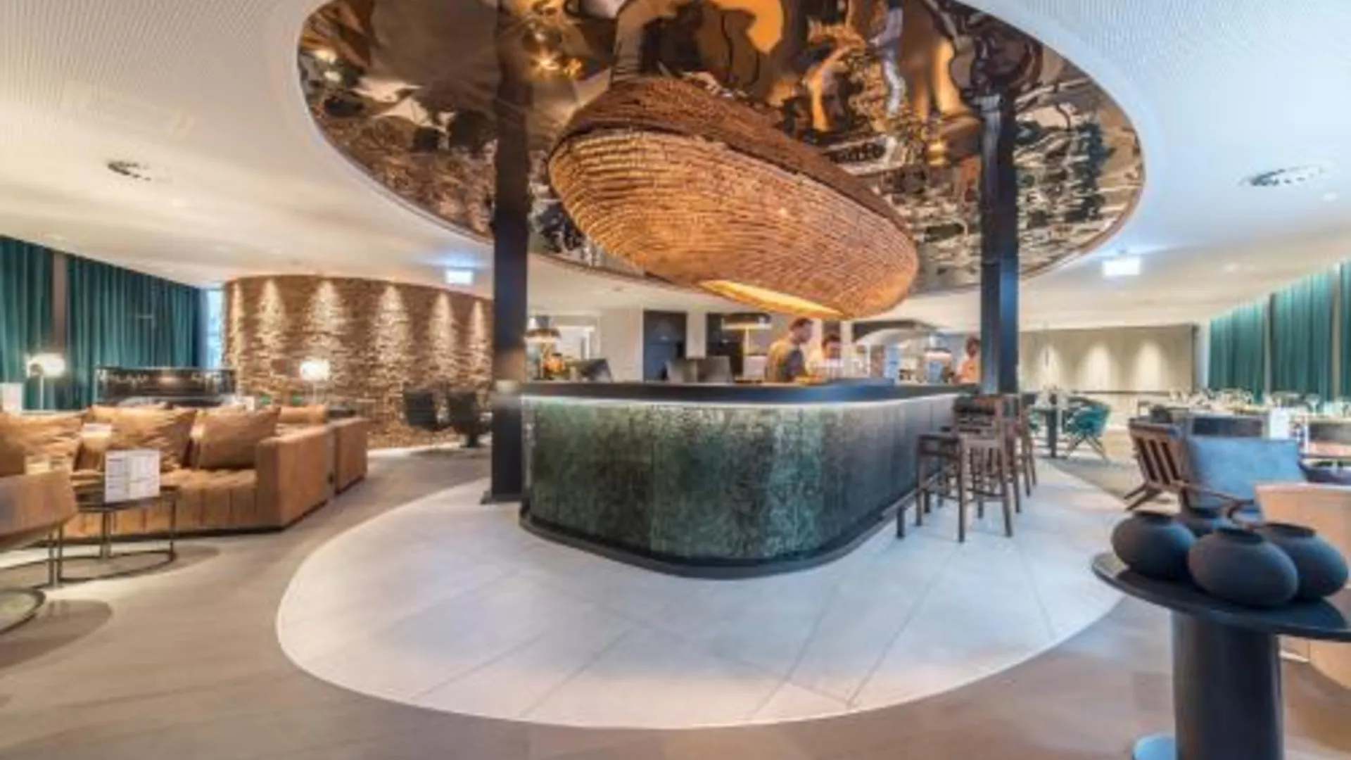 포르투 Porto Royal Bridges Hotel 4성급 호텔 로비