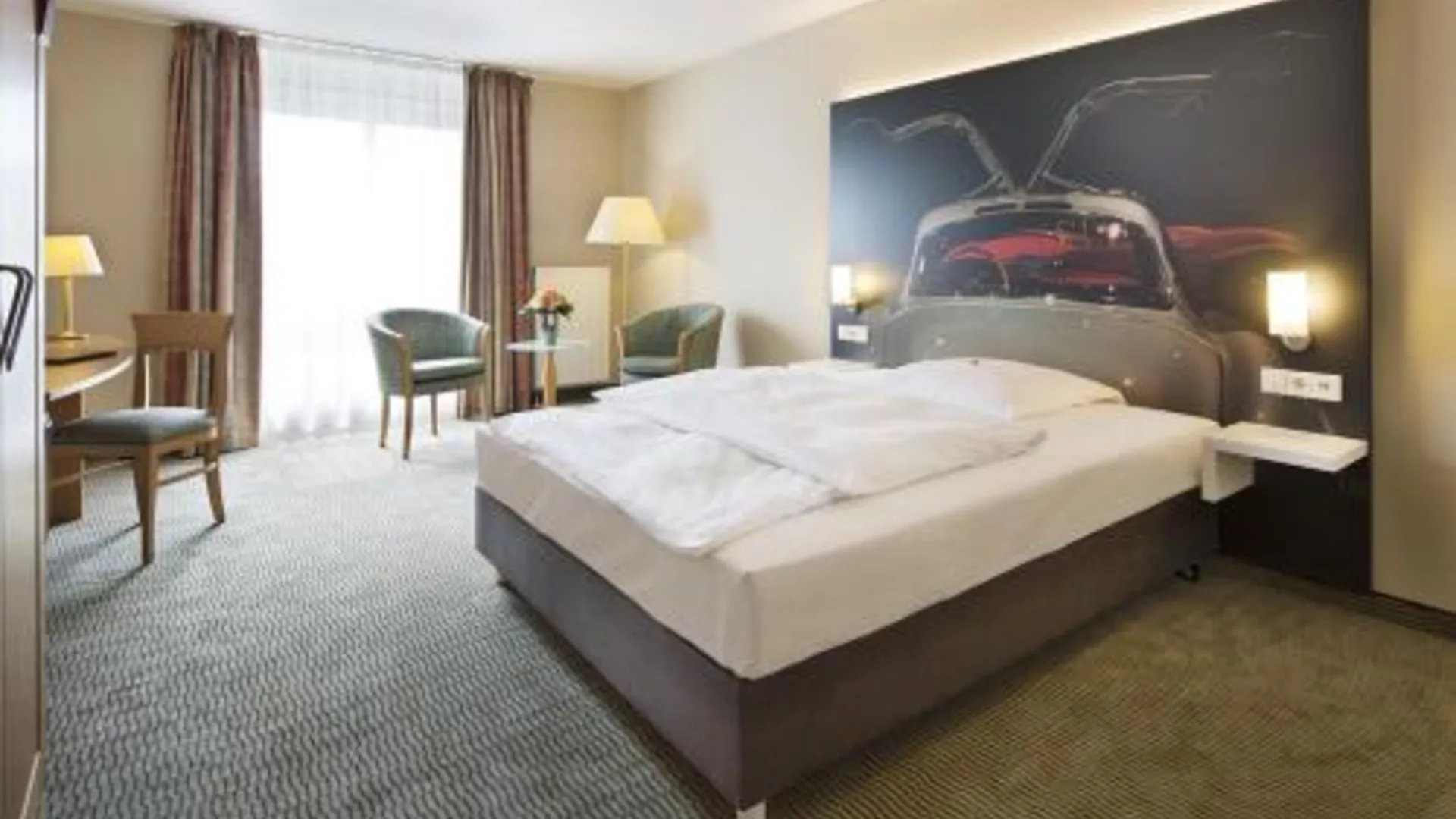 진델핑겐 Erikson Hotel 4성급 호텔 스위트룸