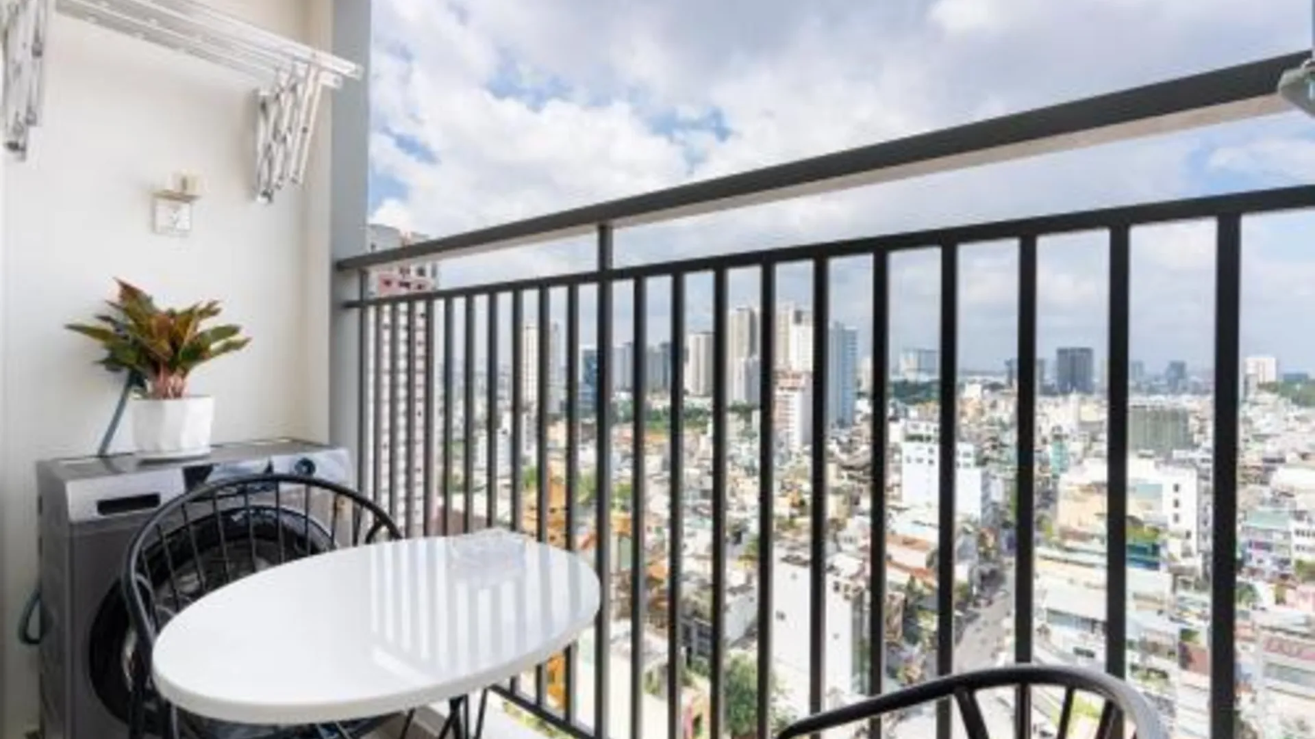 호치민 SOHO D1 - near Bui Vien , Ben Thanh market 1km 3성급 게스트하우스 전망