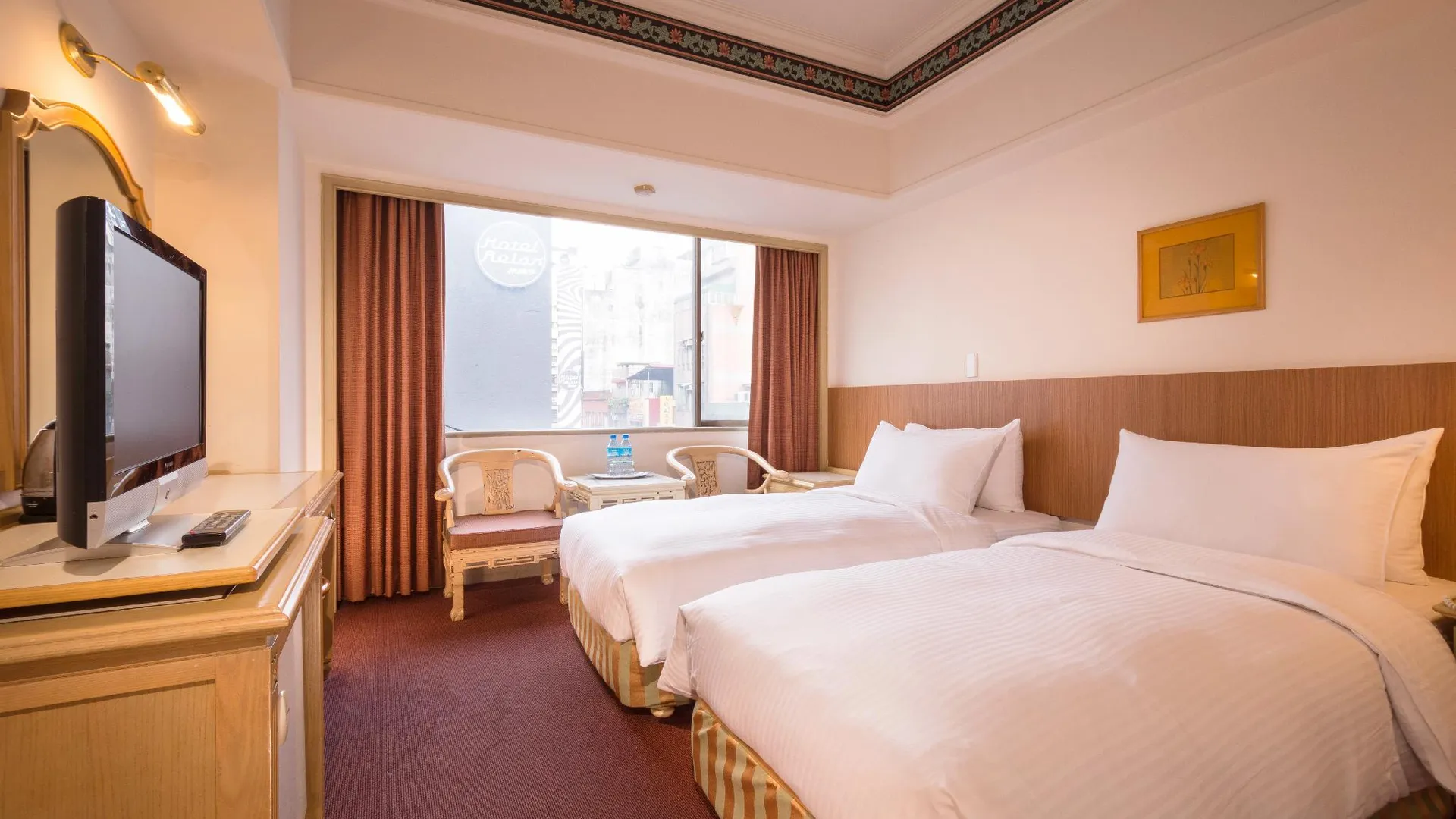 타이베이 그린 월드 플로라 아넥스 3성급 호텔 스위트룸