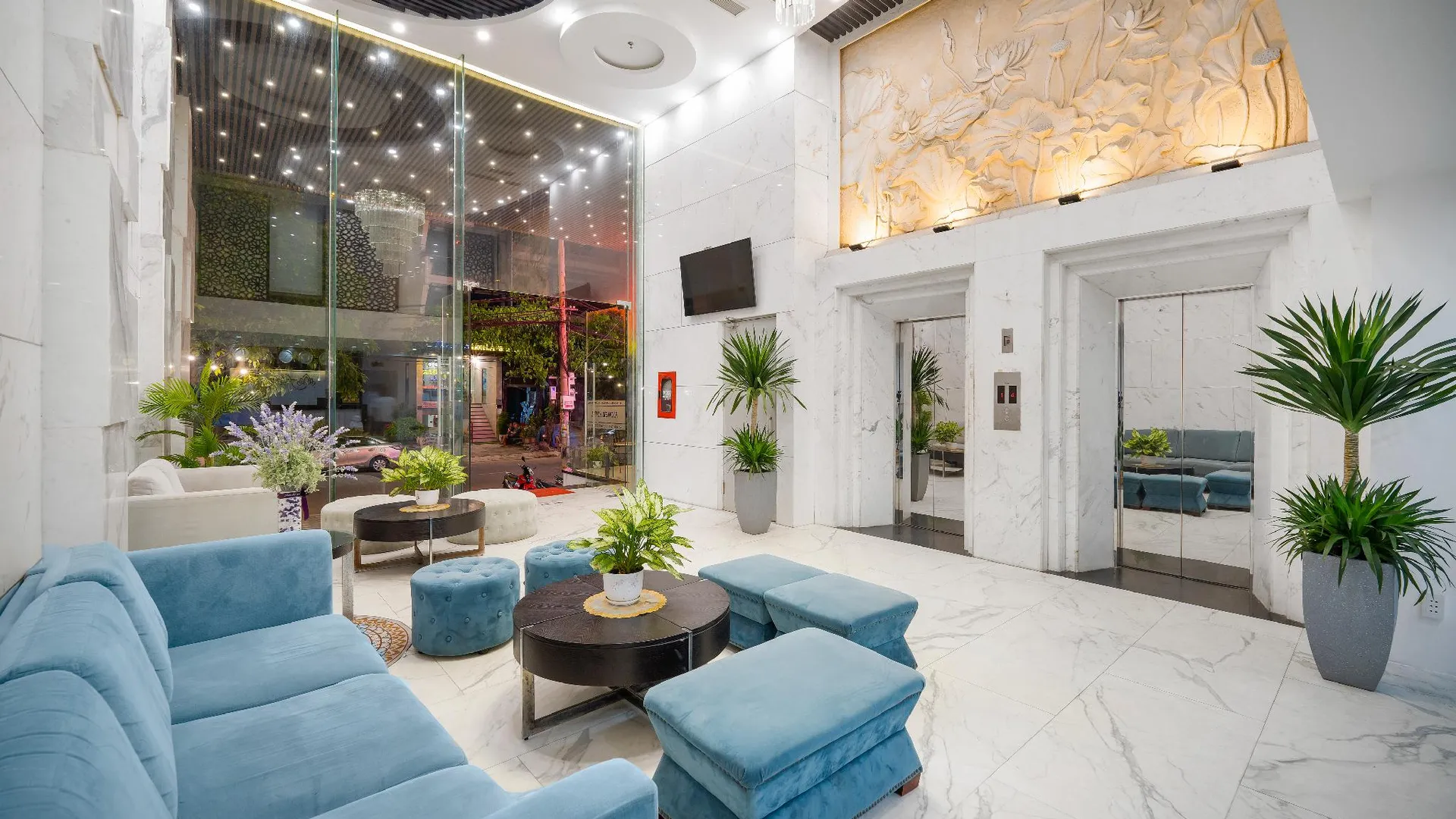 다낭 팬지 비치 호텔 4성급 호텔 외관