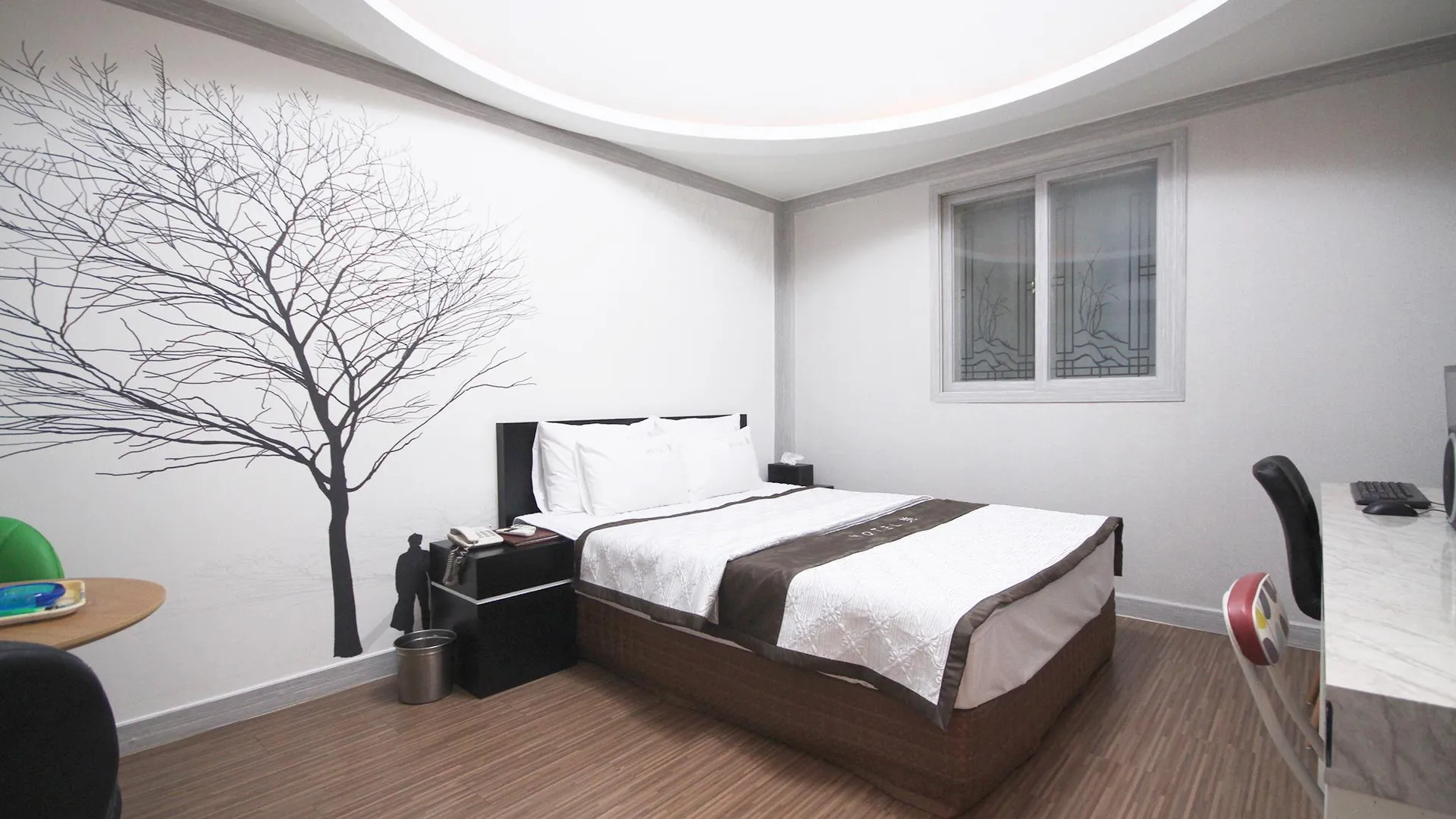 울산 울산 달동 미 1성급 호텔 객실