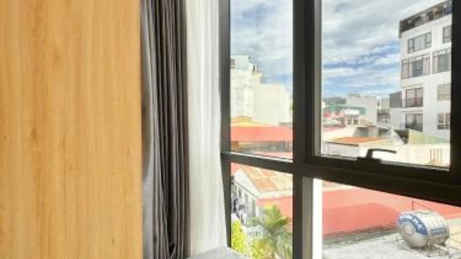 하노이 코지 홈 - 배스타브 - 컴피 바이 더 리틀 홈 4성급 게스트하우스 수영장