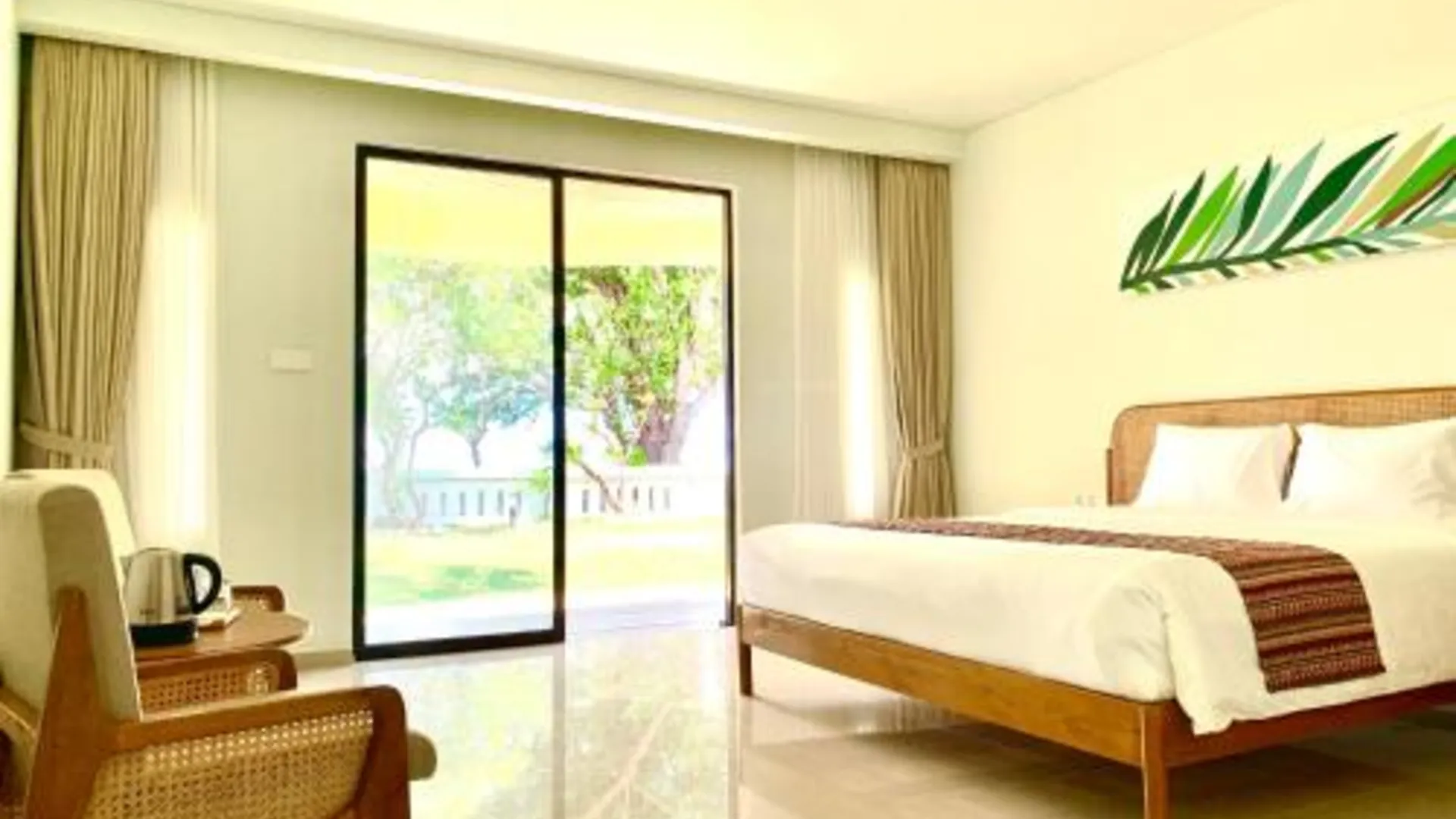 발리 K's Beach Resort 3성급 호텔 스위트룸