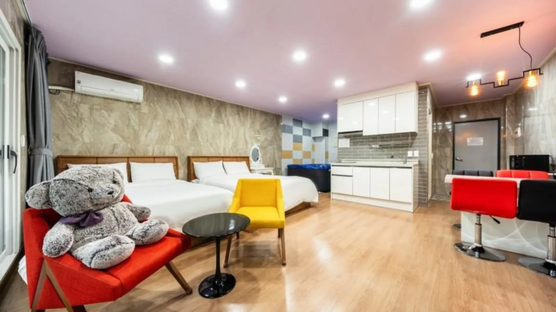 가평 가평 에스앤비스파펜션 (계곡인접) 2성급 게스트하우스 외관