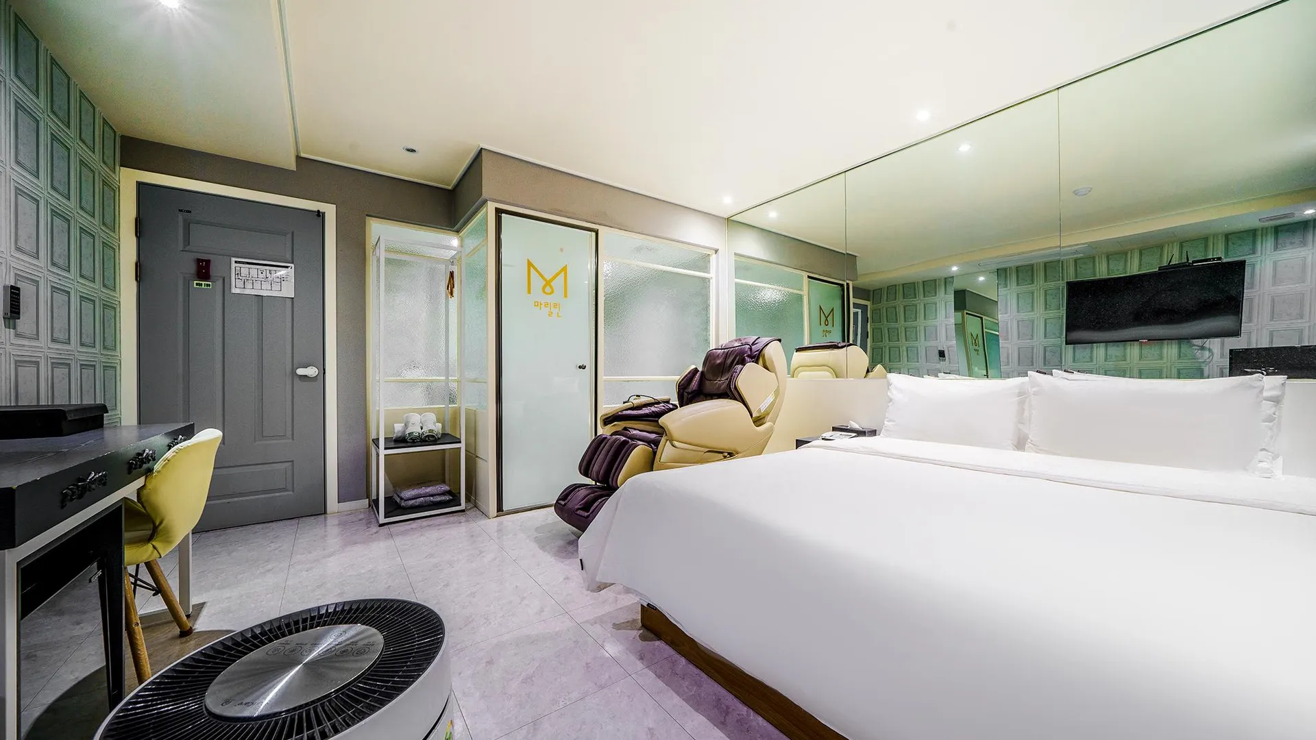 수원 수원 메릴린 호텔 스위트룸