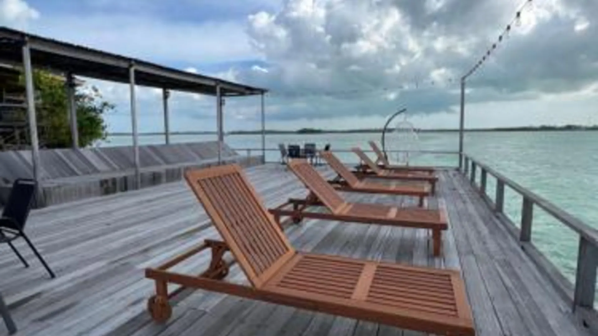 셈포르나 Nusakuya Resort 3성급 호텔 레스토랑