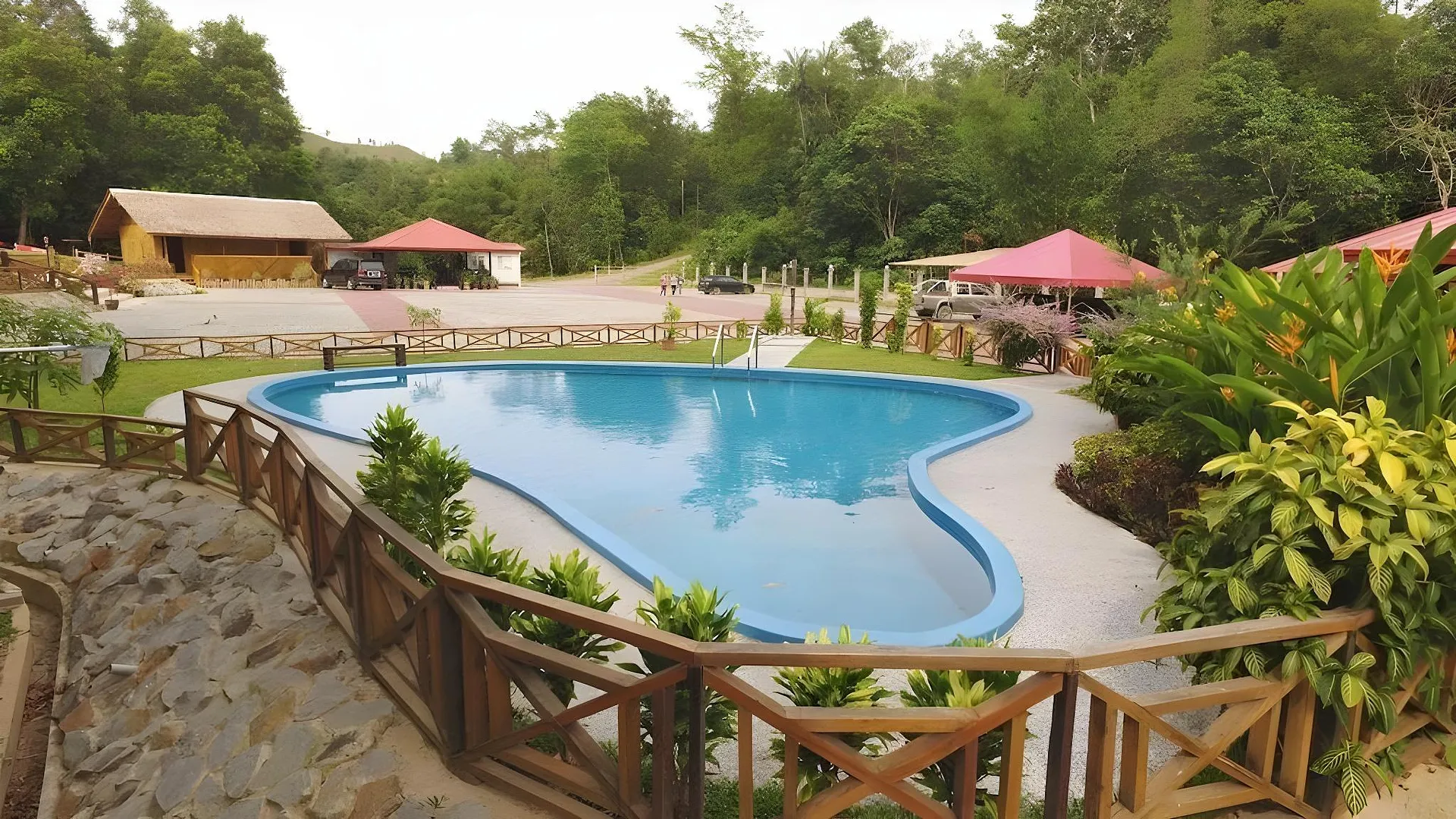 코타키나발루 보르네오 트리 하우스 호텔 스위트룸