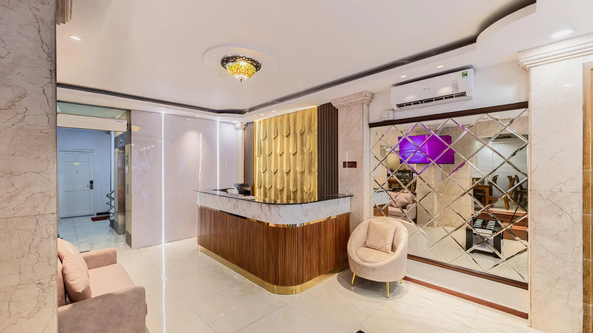 호치민 A25 호텔 - 307 2성급 호텔 수영장