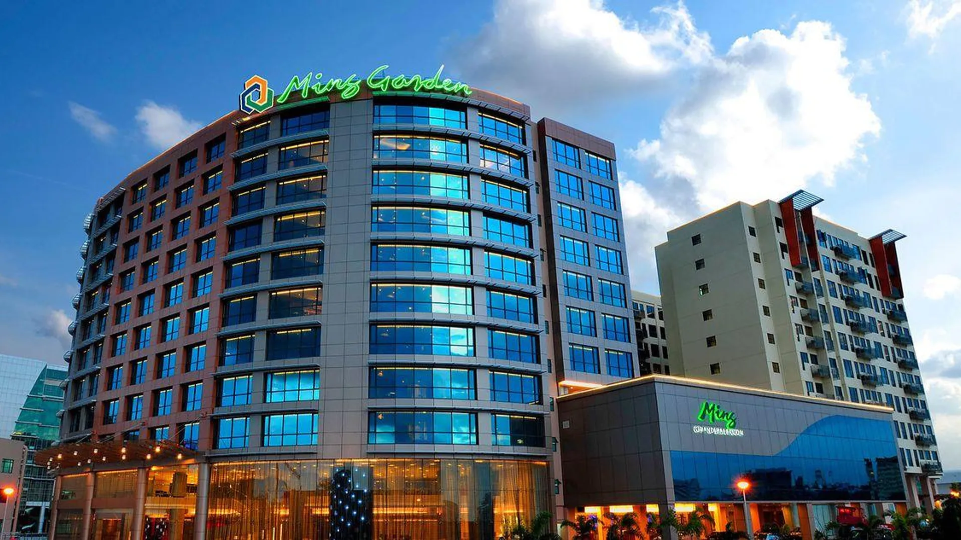 코타키나발루 Heritage Suites Kota Kinabalu 4성급 호텔 로비