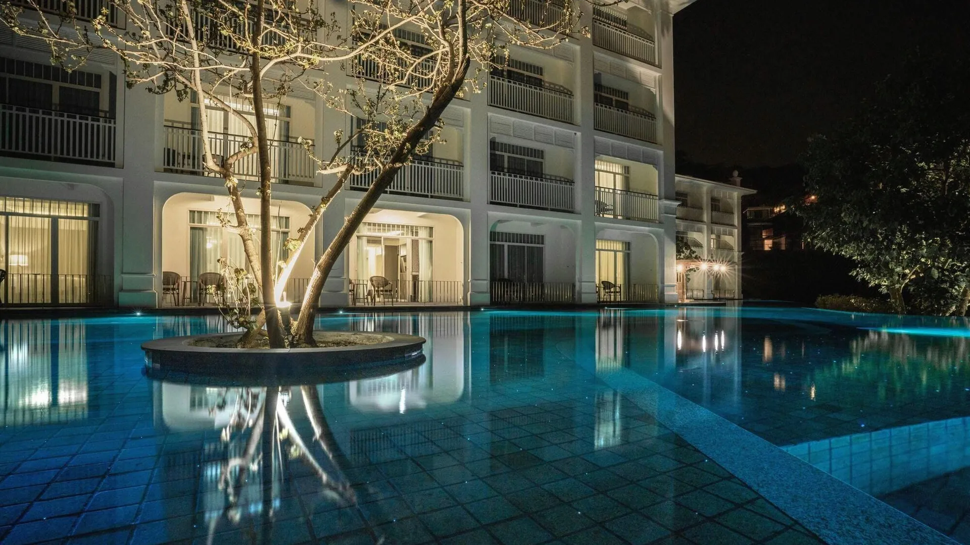 푸켓 마리나 갤러리 리조트-KACHA-칼림 베이 바이 슈가 마리나 부티크 호텔스 5성급 호텔 스위트룸