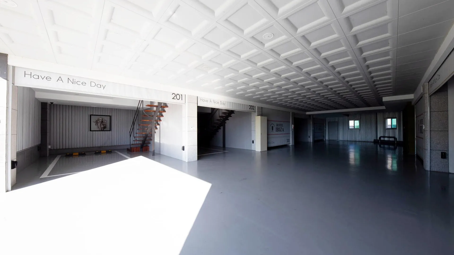 충주 충주 이비자 drive-in 무인텔 1성급 호텔 레스토랑