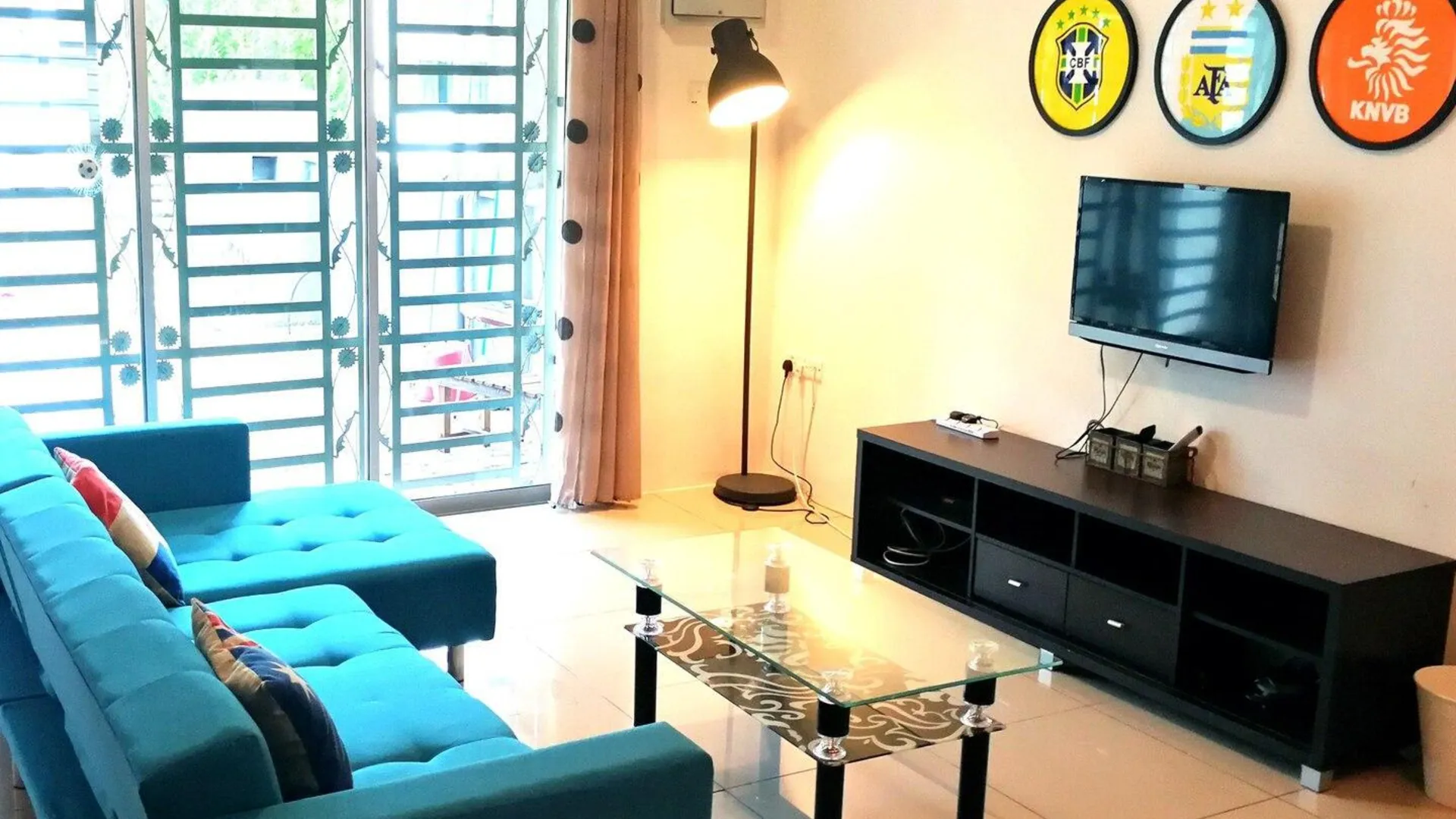 카메론 하일랜즈 THE WOODZ x BOLA BOLA (Night Market) 2성급 싱글룸 스위트룸