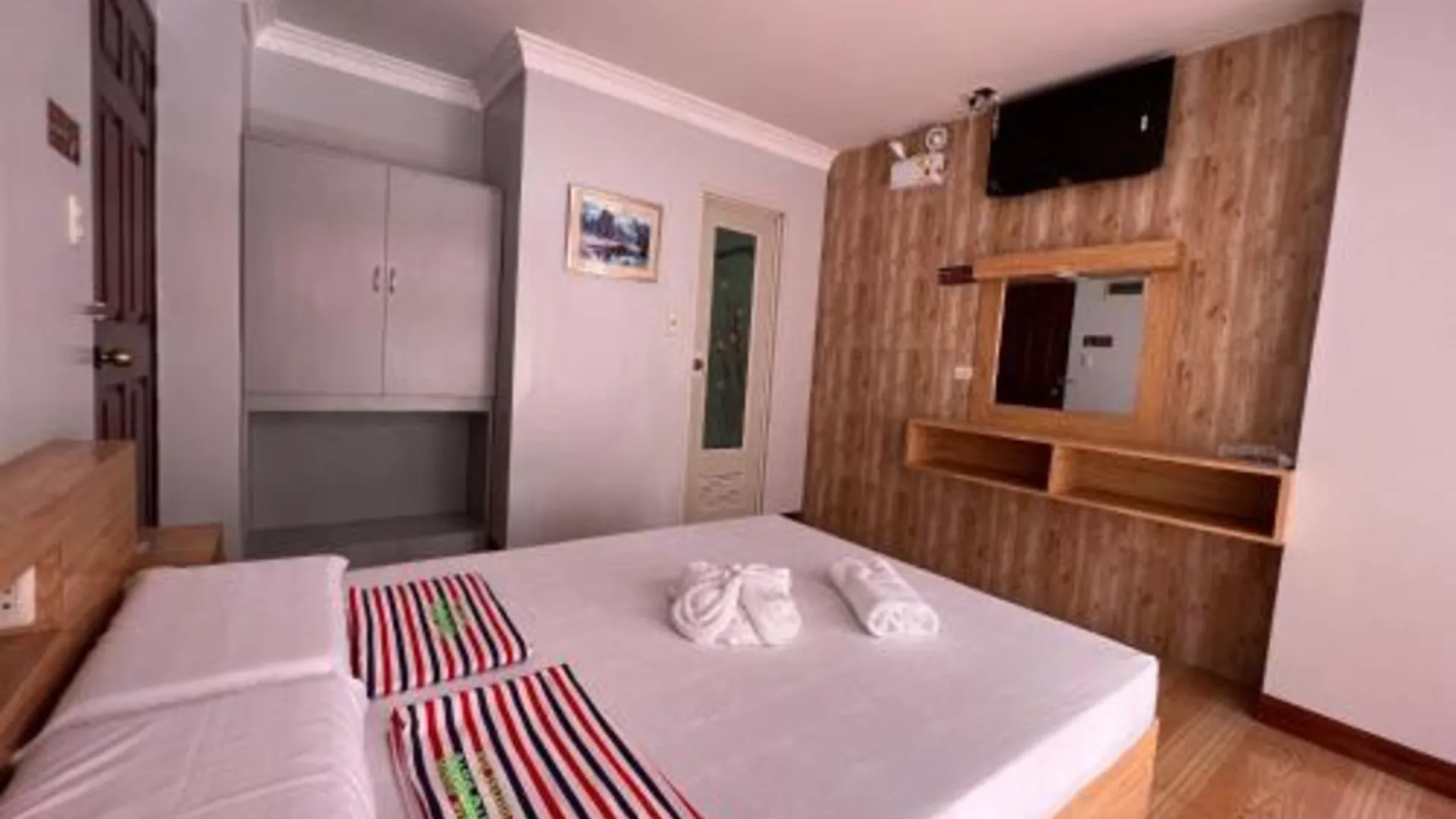 세부 깅깅 투어리스트 인 2성급 호텔 스위트룸