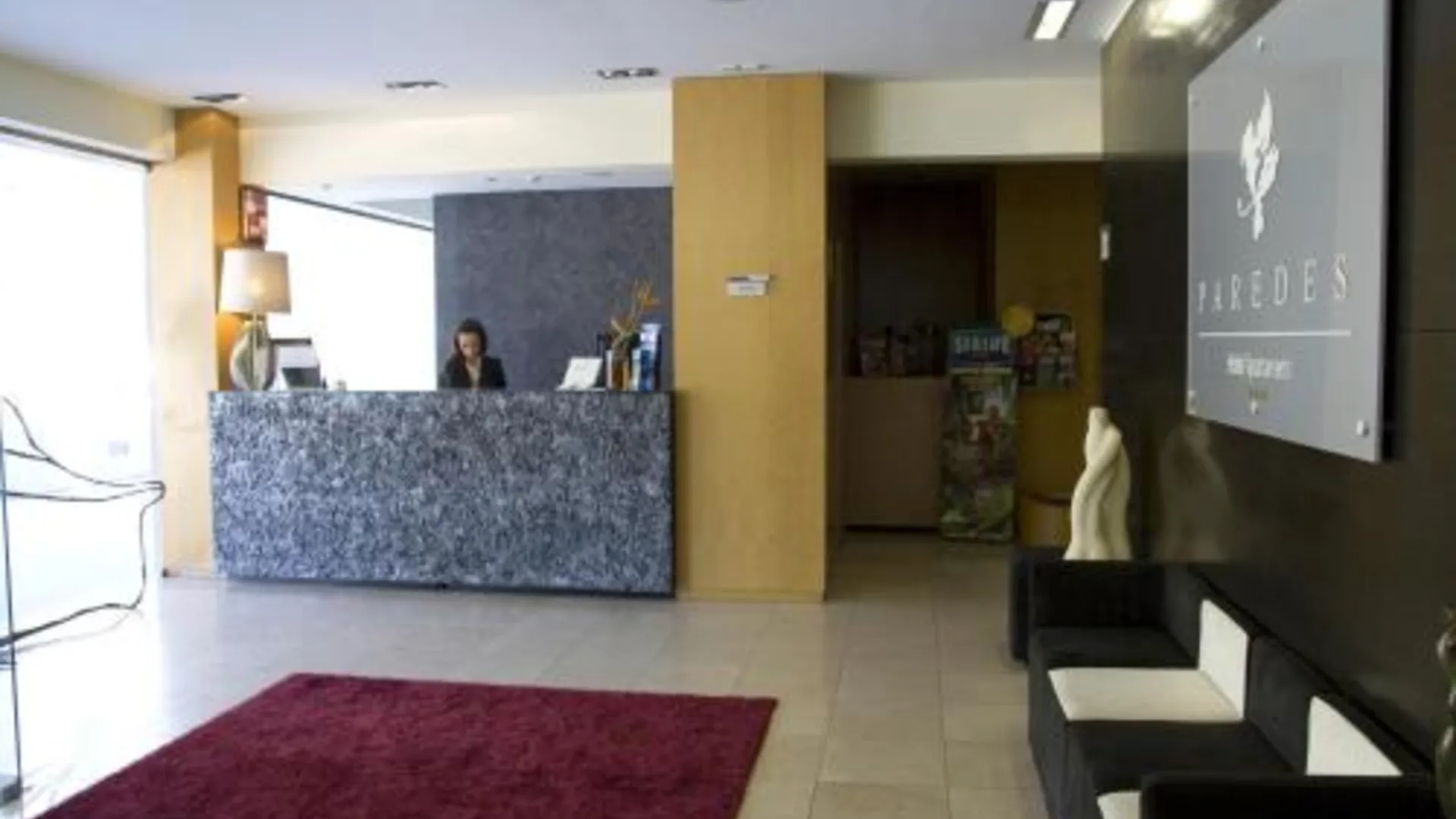 파레데스 Paredes Hotel Apartamento 3성급 호텔 수영장