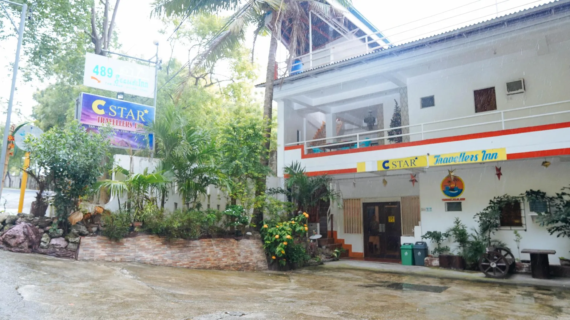 세부 C 스타 트래블러스 인 호텔 객실