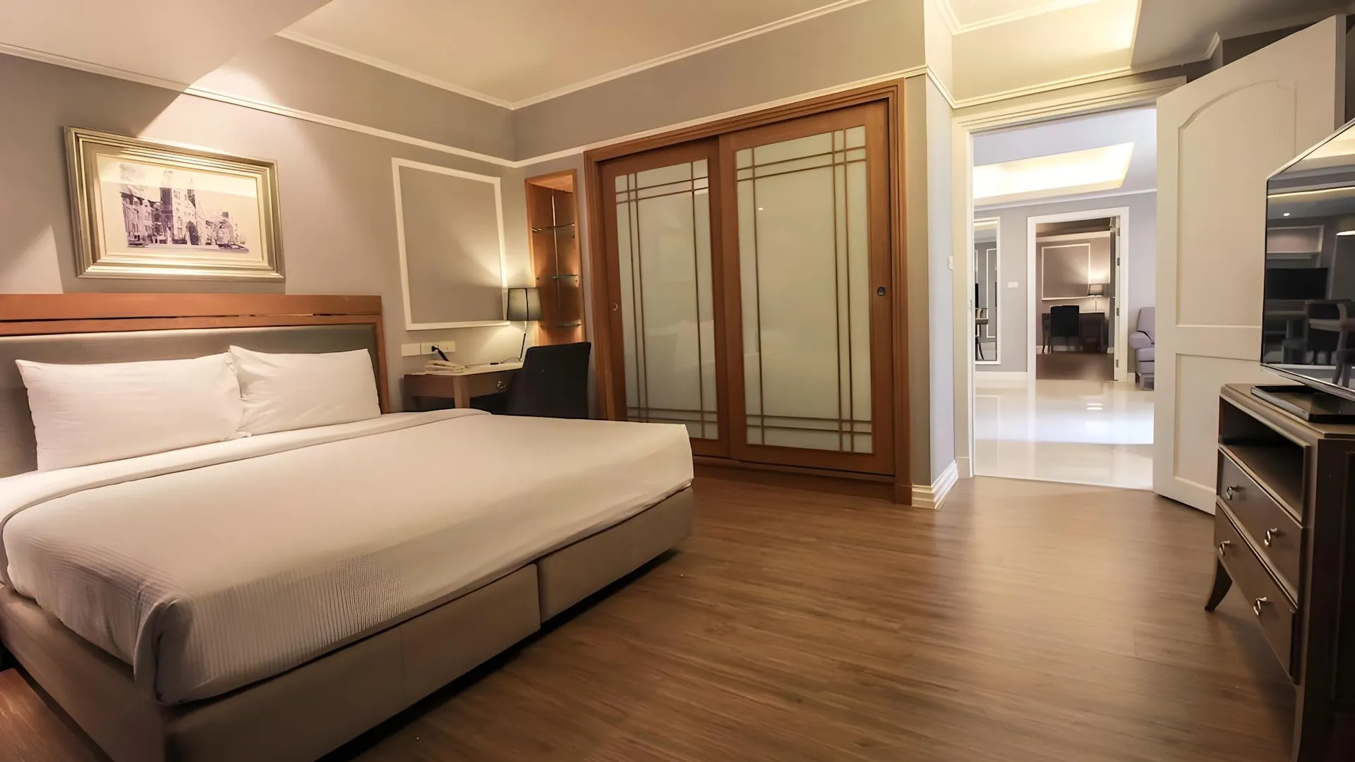 방콕 호프 랜드 호텔 수쿰빗 24 4성급 호텔 전망