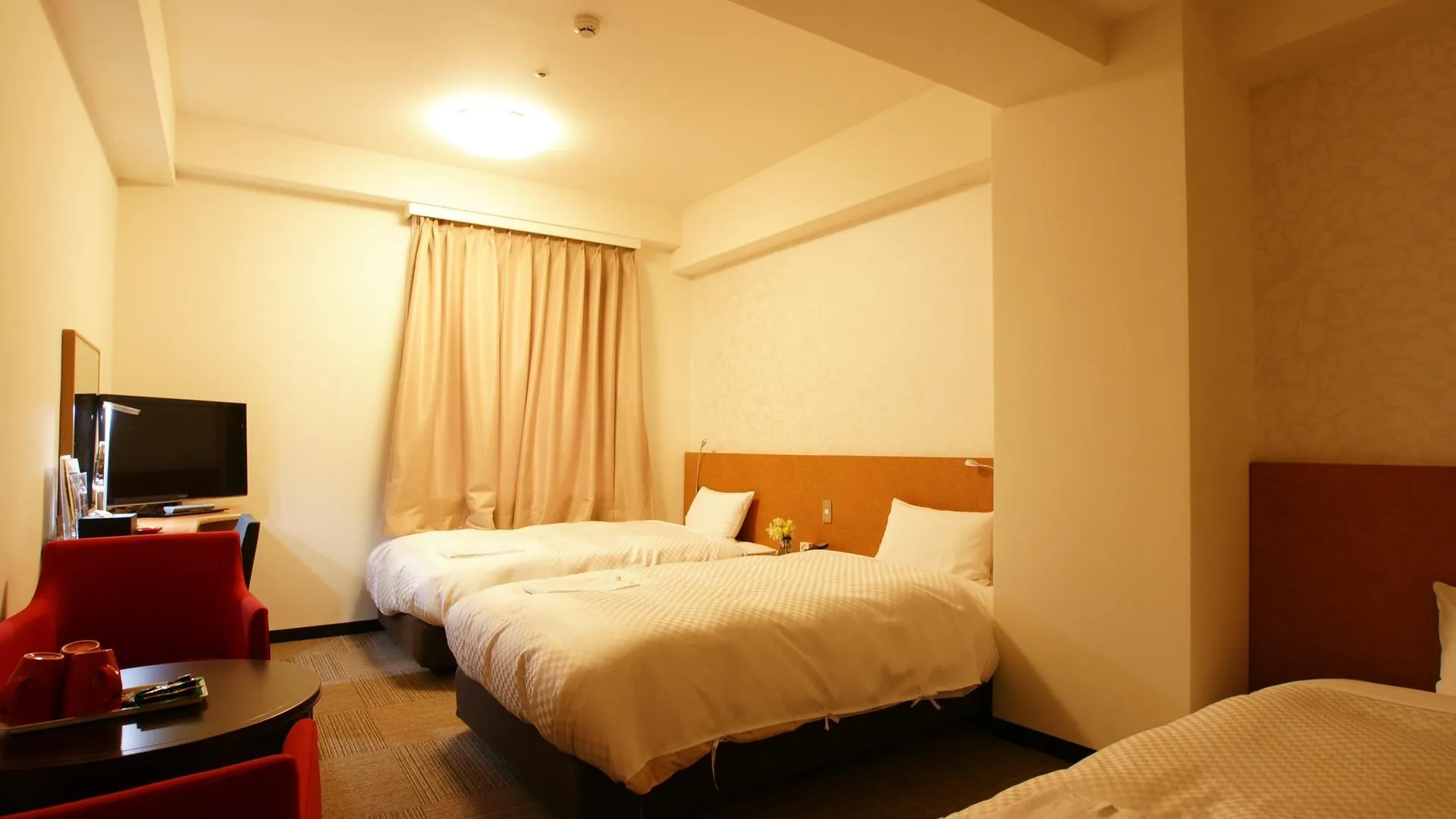 후쿠오카 호텔 센추리 아트 (하카타 스테이션) 3성급 호텔 스위트룸