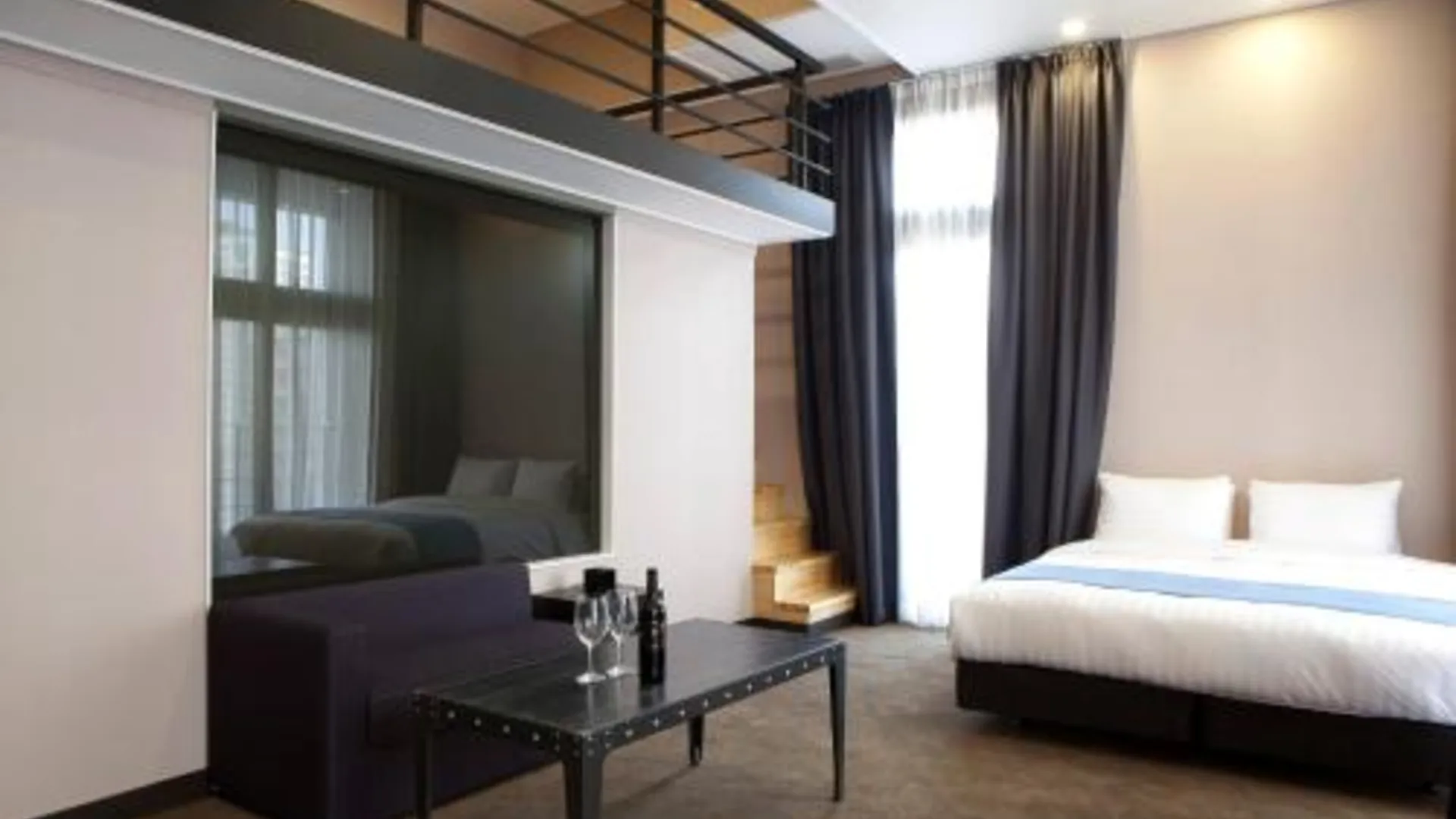 화성 에스 스테이 동탄 호텔 (구 데이즈 호텔 동탄) 3성급 호텔 스위트룸