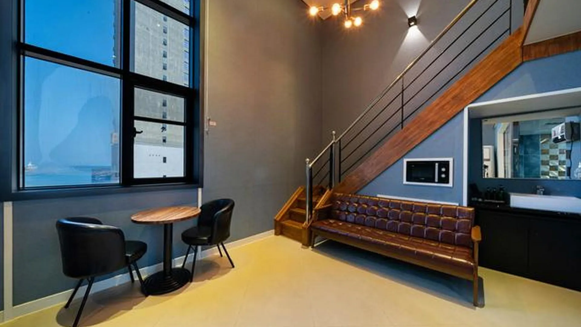 울산 울산 일산 나무늘보 2성급 호텔 외관