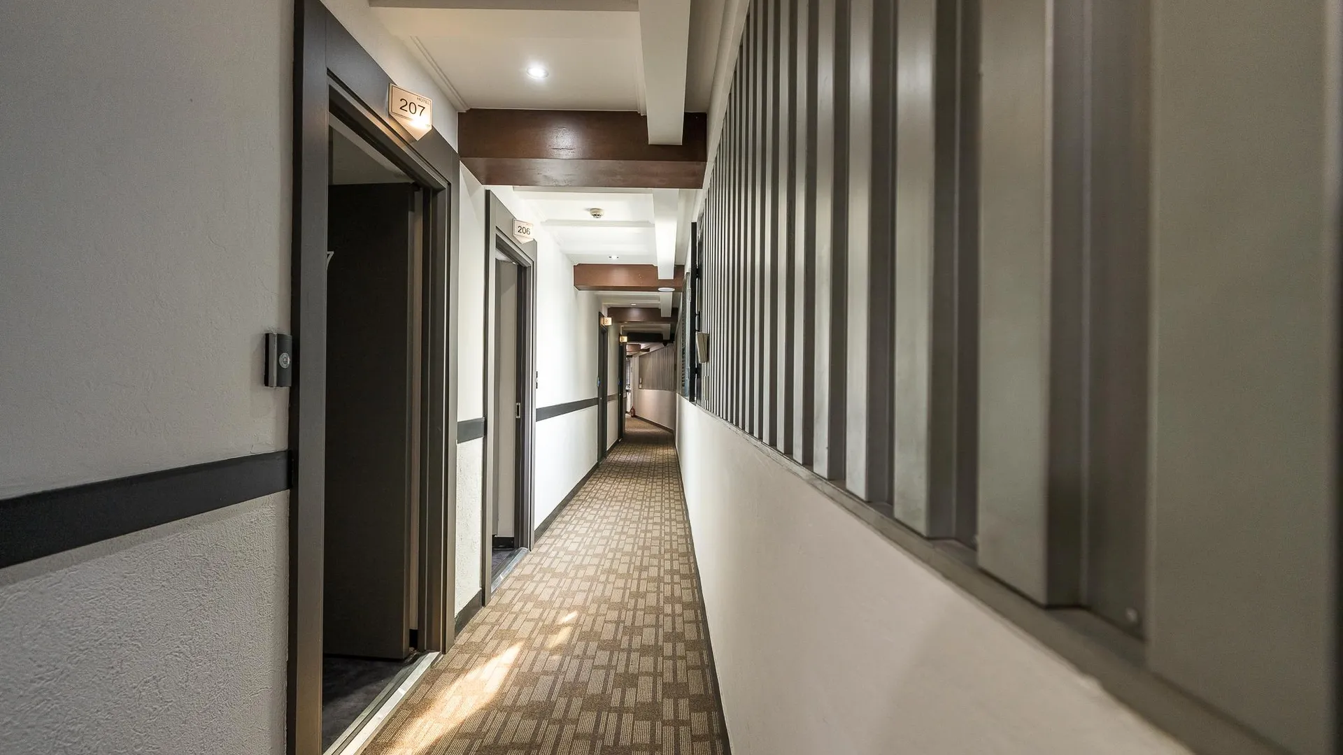 서울 종로 호텔 준오 2성급 호텔 로비